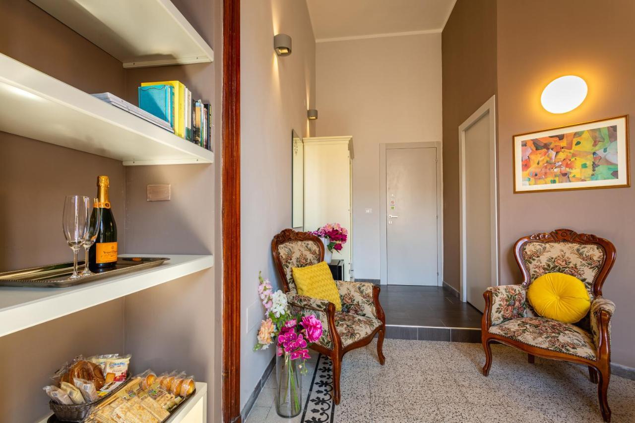 Marlin Rooms Cagliari Ngoại thất bức ảnh