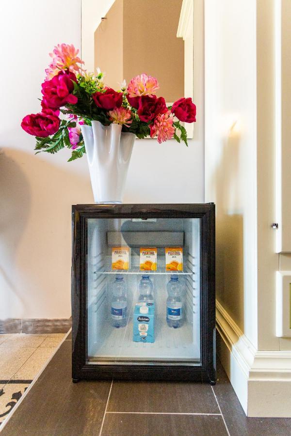 Marlin Rooms Cagliari Ngoại thất bức ảnh
